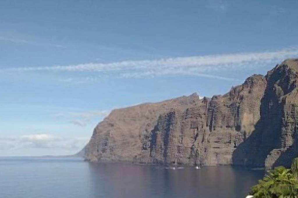 Апартаменти Perfect Getaway In Los Gigantes, Shared Pool-Wifi Acantilado de los Gigantes Екстер'єр фото